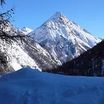 Bedroom Retreat In Valley * Saas-Grund