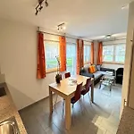 Bedroom Retreat In Valley Saas-Grund