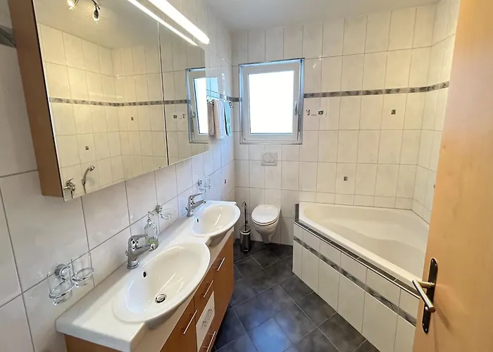 Bedroom Retreat In Valley * 萨斯格伦德