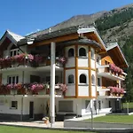 Διαμέρισμα Bedroom Retreat In Valley Saas-Grund