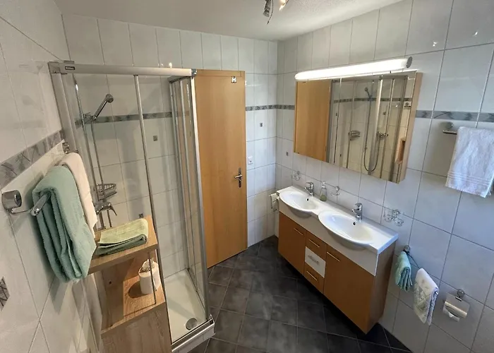 Bedroom Retreat In Valley Saas-Grund